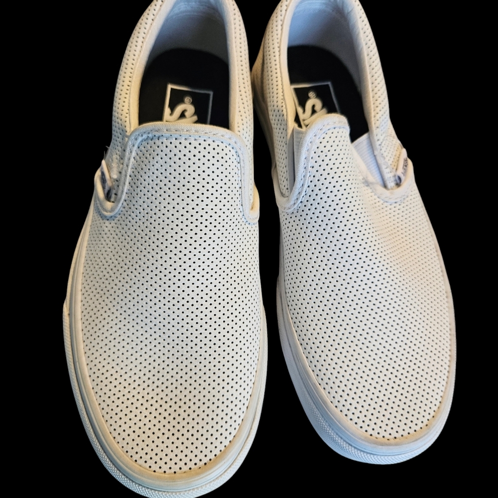 Vans‎ size 5 women's white leather slip-on dimpled shoes - Picture 3 of 6